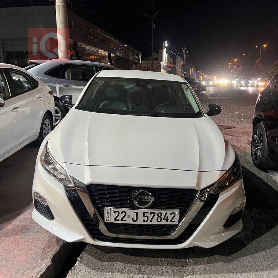 Nissan Altima